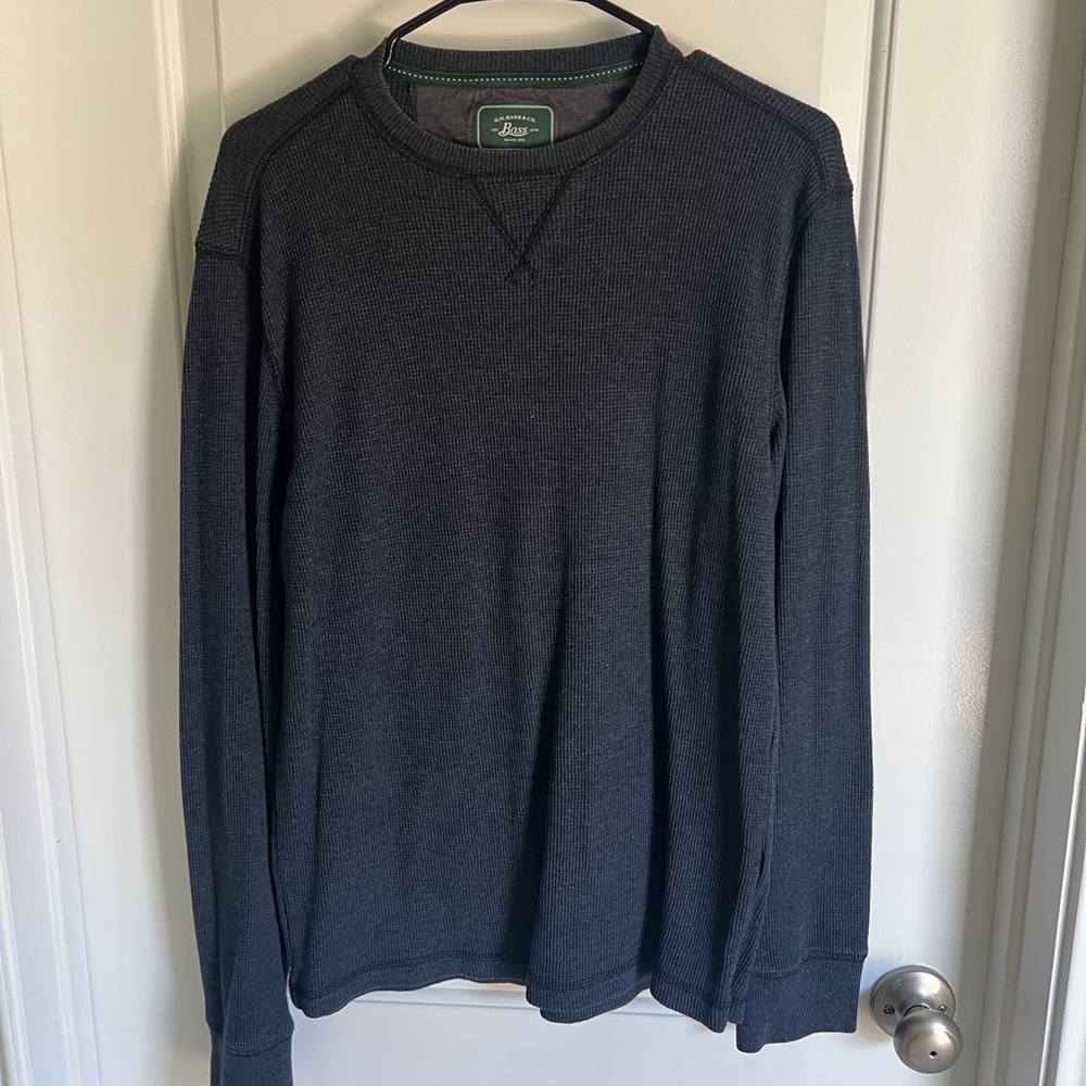 Medium navy waffle knit G.H. Bass long sleeve shirt